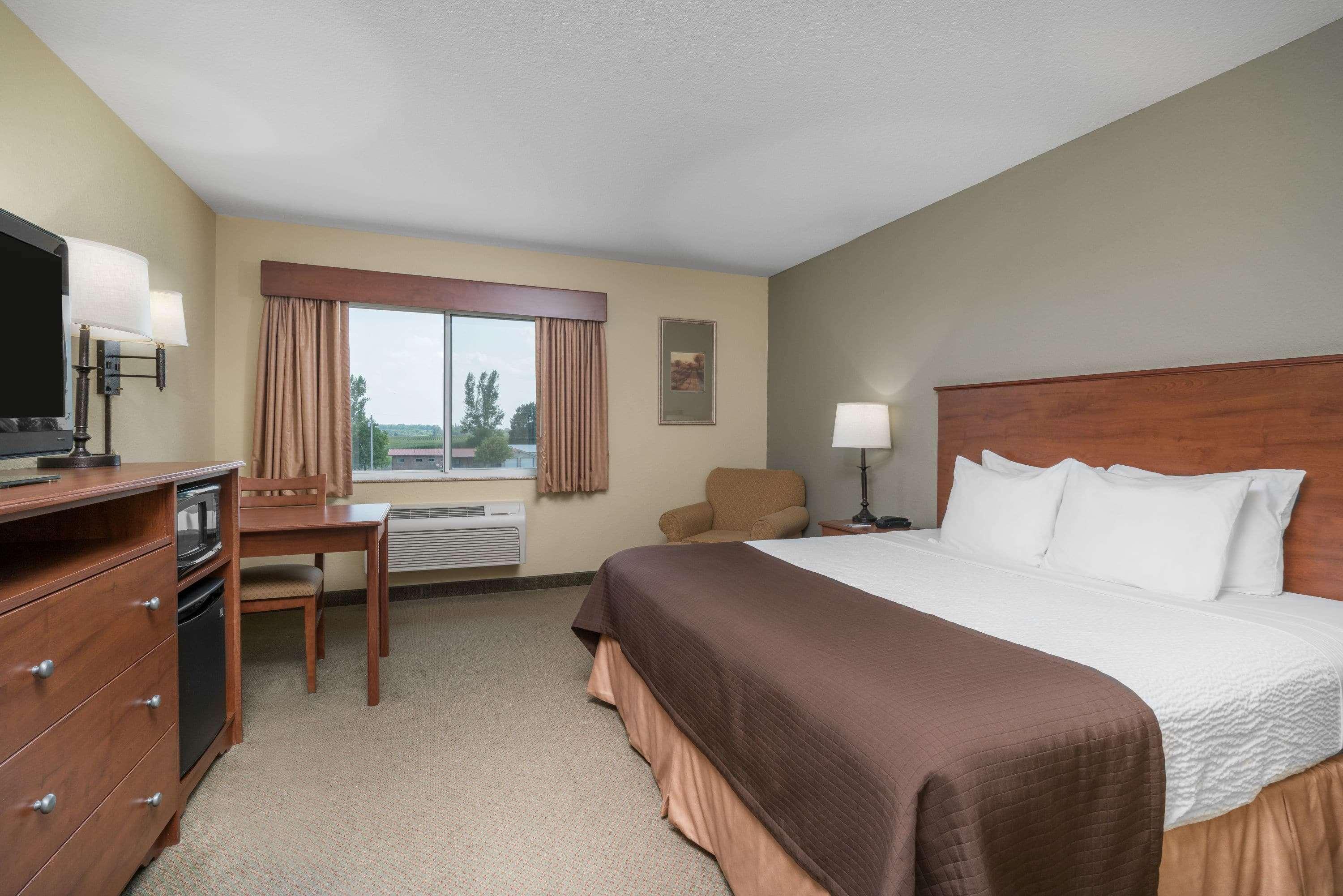 Americinn By Wyndham Newton Extérieur photo